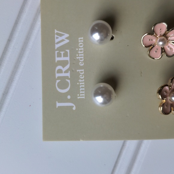 JCrew Limited Edition 3 Pairs Post Stud Earrings Set New on Card - Picture 3 of 7